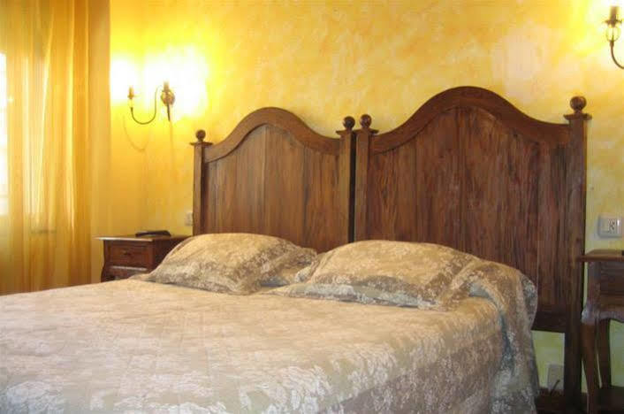 Hostal Goya Suites サラマンカ エクステリア 写真